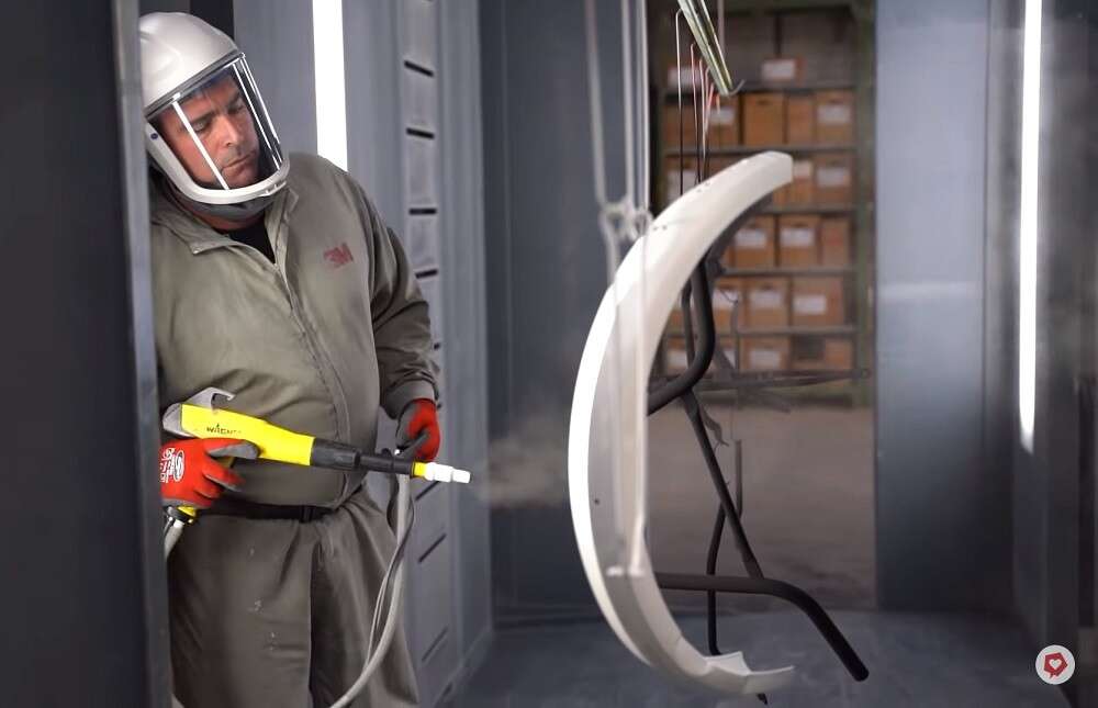 Eine gleichmäßige Bewegung ist wichtig, um Tropfenbildung zu vermeiden Eine gleichmäßige Bewegung ist wichtig, um Tropfenbildung zu vermeiden