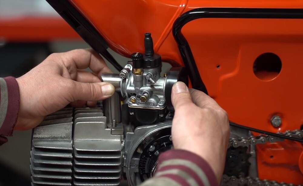 Der Vergaser ist ein komplexes Bauteil mit vielen möglichen Fehlerquellen Der Vergaser ist ein komplexes Bauteil mit vielen möglichen Fehlerquellen