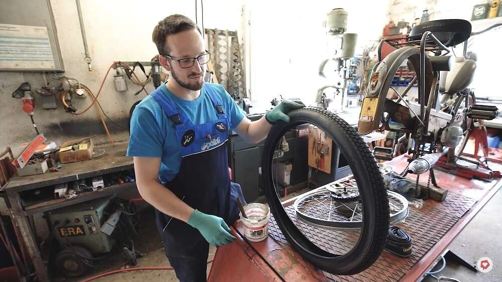 Wir empfehlen, eine Profiltiefe von 1.6 mm einzuhalten Wir empfehlen, eine Profiltiefe von 1.6 mm einzuhalten