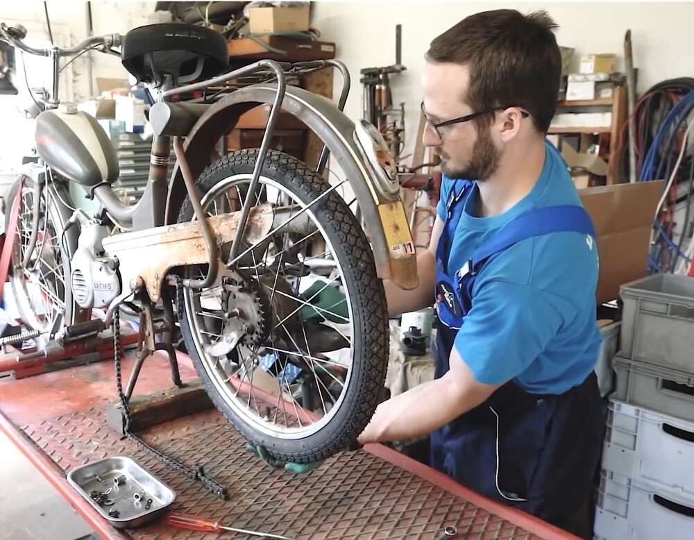 Mantel und Schlauch sind bei Bedarf schnell gewechselt Mantel und Schlauch sind bei Bedarf schnell gewechselt