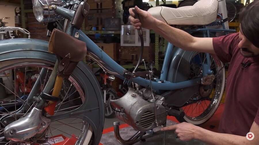 Auch kuriose Custom Schalthebel sind machbar Auch kuriose Custom Schalthebel sind machbar