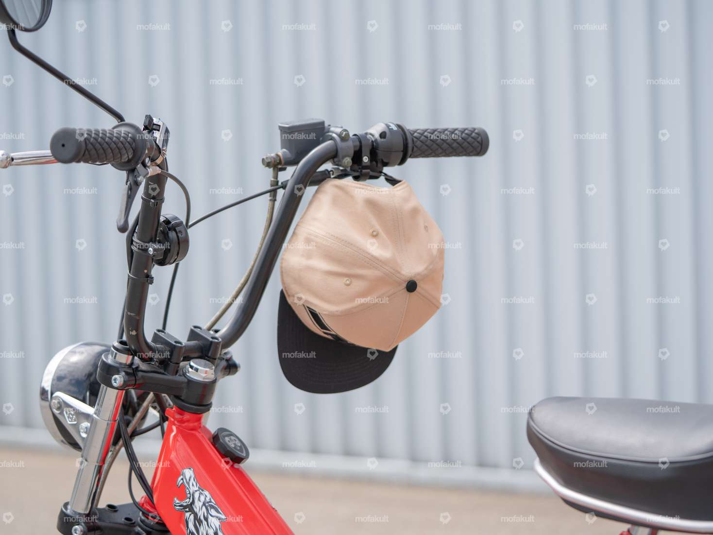 66HEROES Cap Holder Aluminum Chrome Carousel Image 5