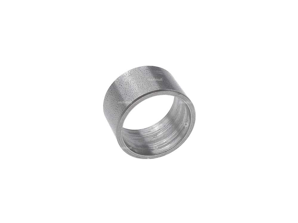 Spacer bushing (15/18/10.5 mm) Beta 521 & 512 engine (A8053) Carousel Image 2