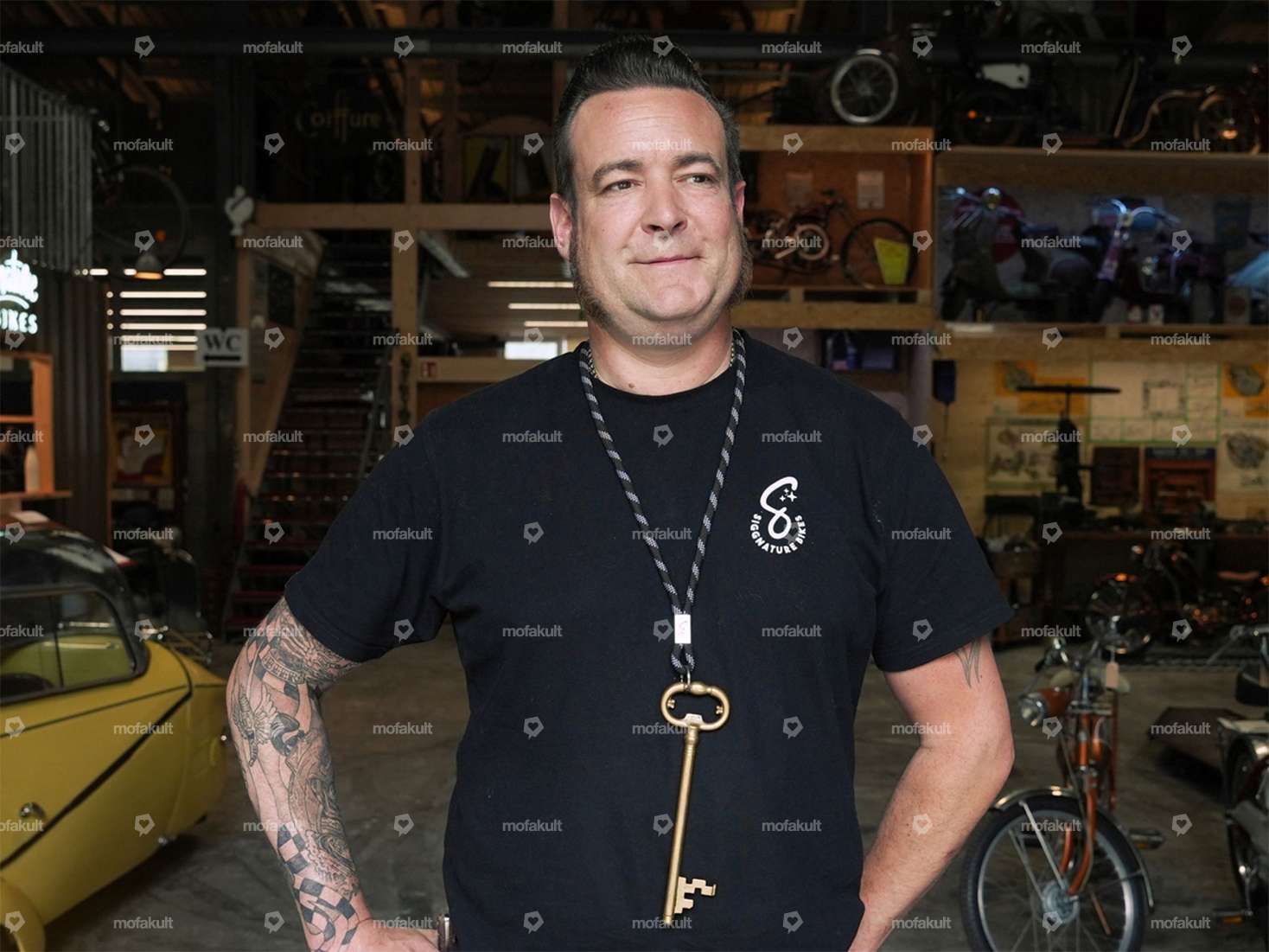 Siggnature Lanyard schwarz / grau Carousel Image 3