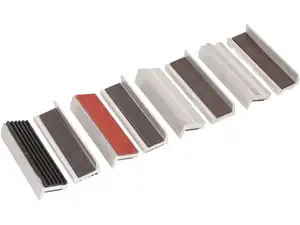 BGS Mâchoires de protection pour étau 100x25 mm BGS Mâchoires de protection pour étau 100x25 mm